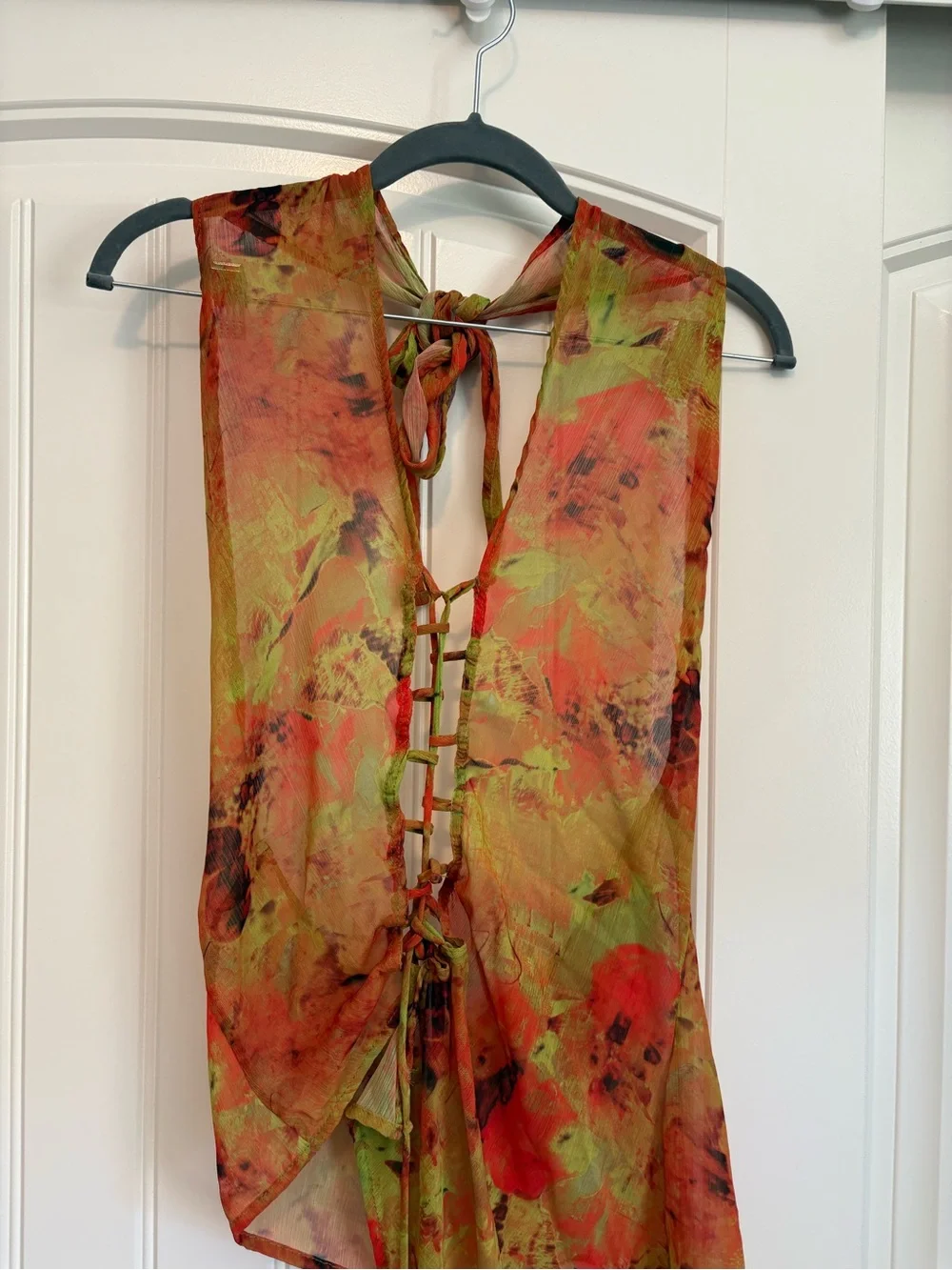 Jaded London LOCO PRINT HALTER LACE UP TOP asymmetrical size 10 - Picture 3 of 7